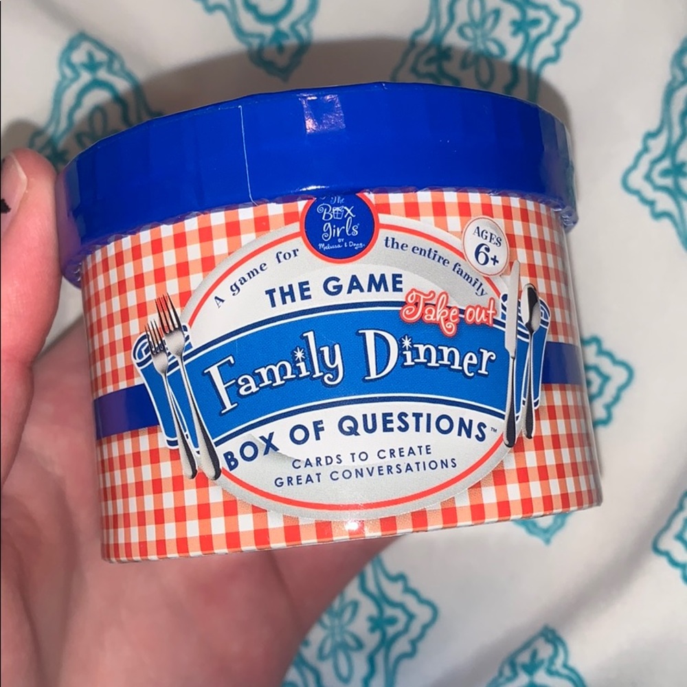 Box Girls Family Dinner box of question game